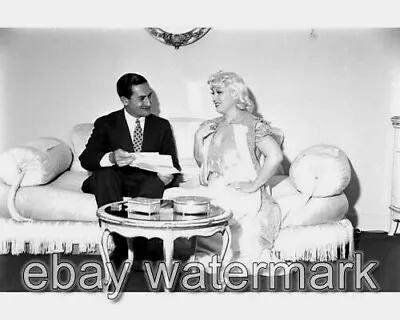 Actress Mae West Candid  8x10 Photo E • $14.99