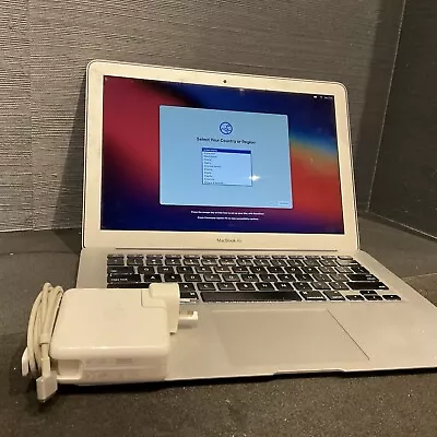 Apple MacBook Air 13.3 Inch (256GB Intel Core I5 1.6GHz 8GB ) Laptop - Silver • $76