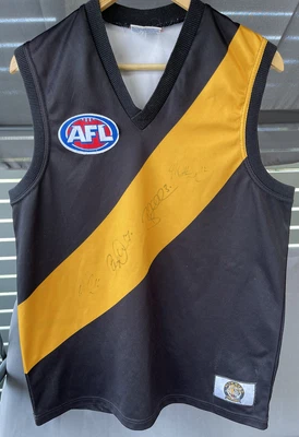 $35 • Buy AFL Richmond Tigers Guernsey Signed Deledio, Matthew Richardson, Newman Size L