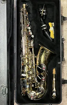 NEAR MINT Selmer OMEGA Alto Saxophone With Case • $765