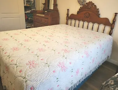 Vintage Chenille Bedspread Queen Midcentury Bedding Perfect Condition White W/ • $159