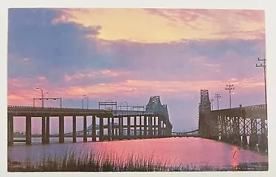 Charleston SC/Twin Giants Of The Cooper River VTG Postcard • $6.99