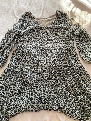 $20 • Buy You And All Dress Size 20