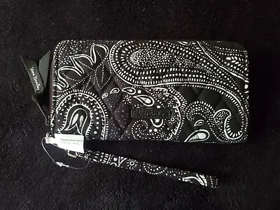 VERA BRADLEY RFID Accordion Wristlet Wallet Clutch In Stellar Paisley NWT • $37.99