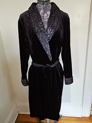 Oscar De La Renta Pink Label Black  Velvet Robe Size L  • $30