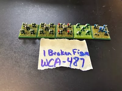 Warhammer Epic 40K Painted Space Marines (1 Broken Figure) Lot WCA-487 • $5.99