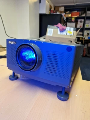 £139 • Buy Sanyo PROXTRAX PLC-XP10BA Projector