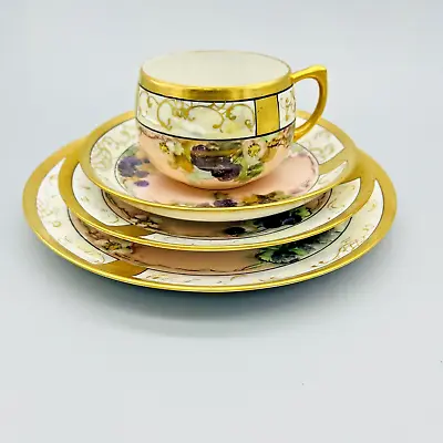 Vintage Nippon Hand Painted Blackberry W/ Luster 4 Piece Place Setting W/ Teacup • $38.39