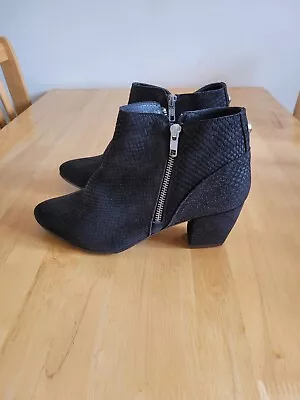 Marta Jonsson Suede Ankle Boots Size 39 • £12.20