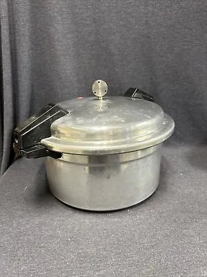 MIRRO Large 12 QT PRESSURE CANNER In BOX M-0512 VTG Made In USA • $25