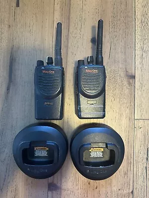 2 Motorola Mag One UHF BPR40 With Batteries And Charging Base • $59.99