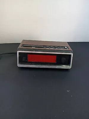 Vintage Digital Alarm/clock (Small) • $4.99