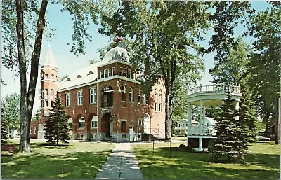 Postcard Marine City Michigan Heritage Square City Hall Bandstand & Rudder • $5.95