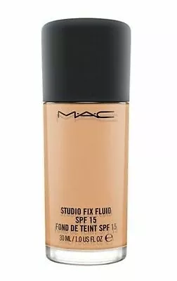 M·A·C Studio Fix Fluid SPF 15 Foundation - Light Beige (NC15) • £20