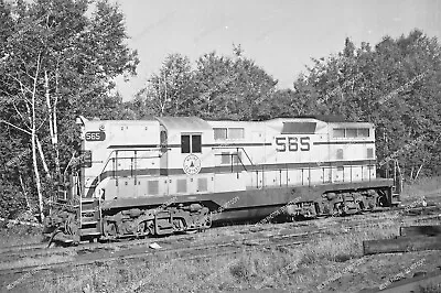78.	ORIG NEG Maine Central 565 GP7 Early Yellow Repaint With Rect. Nose Herald O • $4