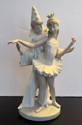 $98.95 • Buy Lladro Carnival Couple Ballerina Jester Porcelain Figurine With Mask 4882 AS IS