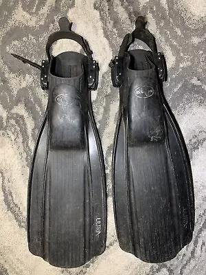 DACOR ULTRA  Diving Snorkeling SCUBA Fins - Medium - Made In Italy 24” X 8 1/4” • $14.99
