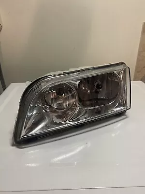 2000- 04 Volvo S40/V40 Headlight Chrome Driver's Left Side Head Light Clear • $80