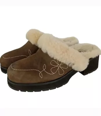 UGG Nubuck Leather Sheepskin Blossom Clogs Mules Size 9 Dark Brown 5464 EUC $139 • $77