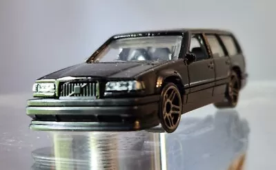 Loose 2022 Hot Wheels #140 Black Volvo 850 Estate Wagon Diecast Car  • $7.49