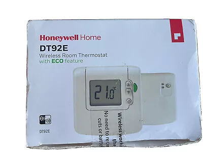 Honeywell Home Wireless Digital Thermostat (DT92E) • £50