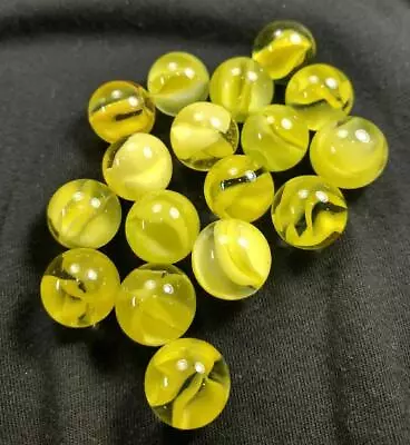 Lot Of 16 MID TO LATE CENTURY VINTAGE GLASS CATS EYE MARBLES 5/8  Yellow Swirl • $4.99