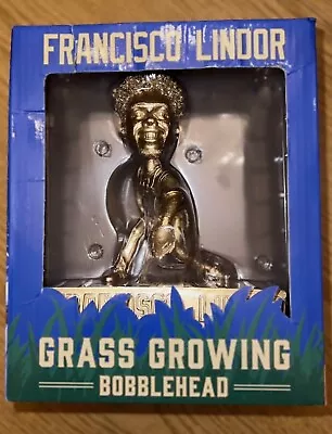 New York Mets 2023 MEMBERS ONLY Francisco Lindor Gold Grass Growing Bobblehead • $38