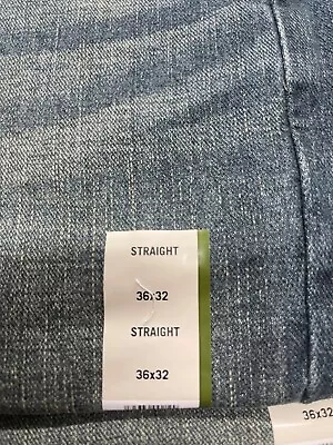Signature By Levi Strauss & Co. Men's Straight Fit Jeans LIGHT WASH Choose Size • $29.99