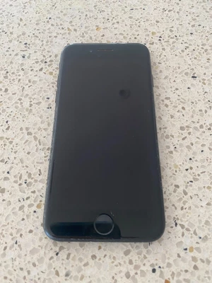 $35 • Buy Apple IPhone 7 - 32GB - Black Unlocked