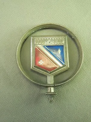 Vintage Buick Electra Hood Emblem Insignia Badge Mount  • $20.62