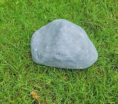 GYZR Faux Indoor/Outdoor Landscape Pond Rock GYZR-40CM-A-Gray 15.75 X 11 X 7.5in • $25