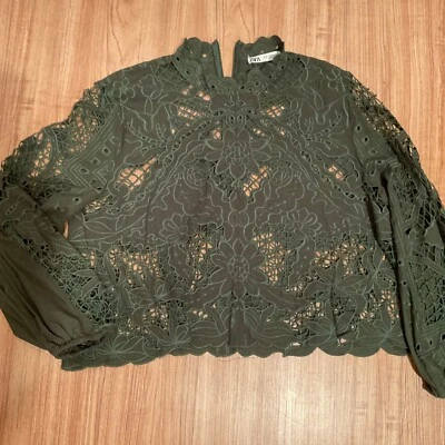 $7 • Buy Zara Womens Green Lace Top XL