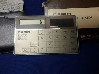 £10 • Buy Vintage Casio SL-750 Credit Card Solar Power Calculator With Soft Case (70s-80s)