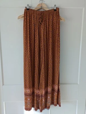 $100 • Buy Arnhem Pants Size 8