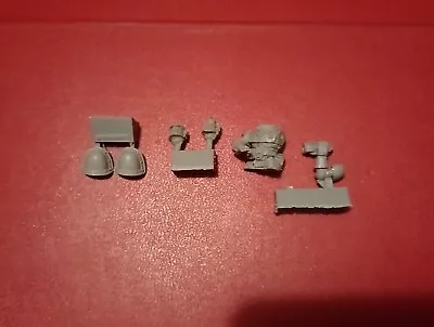 Games Workshop Tank Crew Horus Heresy 30k Miniatures • £6.05