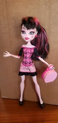 2012 Monster High Scaris: City Of Frights Draculaura • $32.99