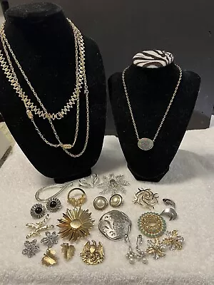 Sarah Coventry Vintage 19 Piece Jewelry Lot. • $19.99