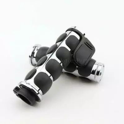 Chrome Handlebar 1  Hand Grips For Suzuki Boulevard C50 C90 C109R M50 M90 M109R • $39.80