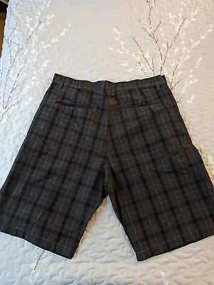 Men's Shorts Burnside Bermuda's Black Plaid Size 34 • $10.50