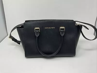 Michael Kors Satchel Medium Black/Gold Leather Purse/Handbag Zipper Handles • $20