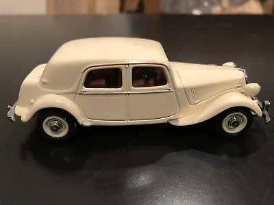 Matchbox Dinky DY-22 1952 Citroen 15CV Cream Diecast Model Car - Scale 1:43 • $13