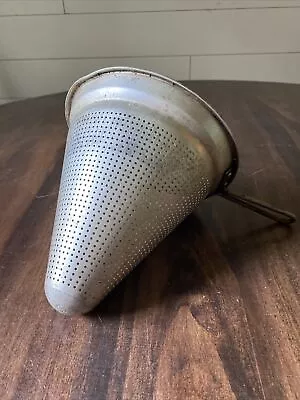 Wear Ever VINTAGE COLANDER JUICER TOMATO STRAINER SIEVE ALUMINUM ONLY 3341 1/2 • $15