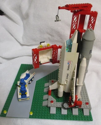 $85 • Buy Lego 1682 Town Space Shuttle Instructions 1990 NASA NO BOX 3 Mini Figs