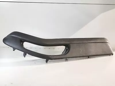 BMW E39 Armrest Front Right 51418194946  • $25