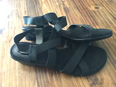 MOOTSIES TOOTSIES Black Strappy Sandals - Women's Size 8.5 M • $10