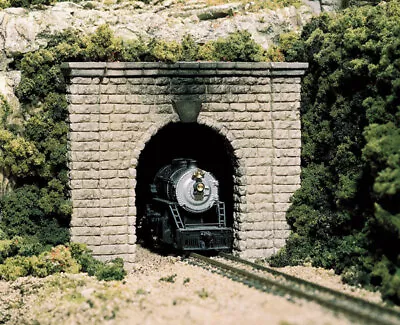 Woodland Scenics N Scale Tunnel Cut Stone Single Portals (2) C1153 • $10.99