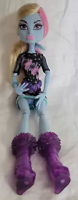 Monster High Doll Coffin Bean Abbey Bominable 2008 W/belt & Bracelet 11  Pretty • $14.99