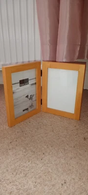 £1.30 • Buy Wooden Double Twin Fold Out Photo Frame Modern Brown Beige Colour Glass Intact 