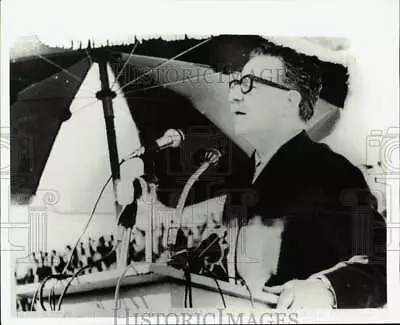 1971 Press Photo Marxist President Salvador Allende Speaks In El Salvador Chile • $9.99