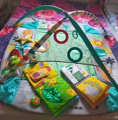 Big Bright Starts Baby Play Mat Gym With Baby Sensory Book (fabric) Excellent Co • £19.99